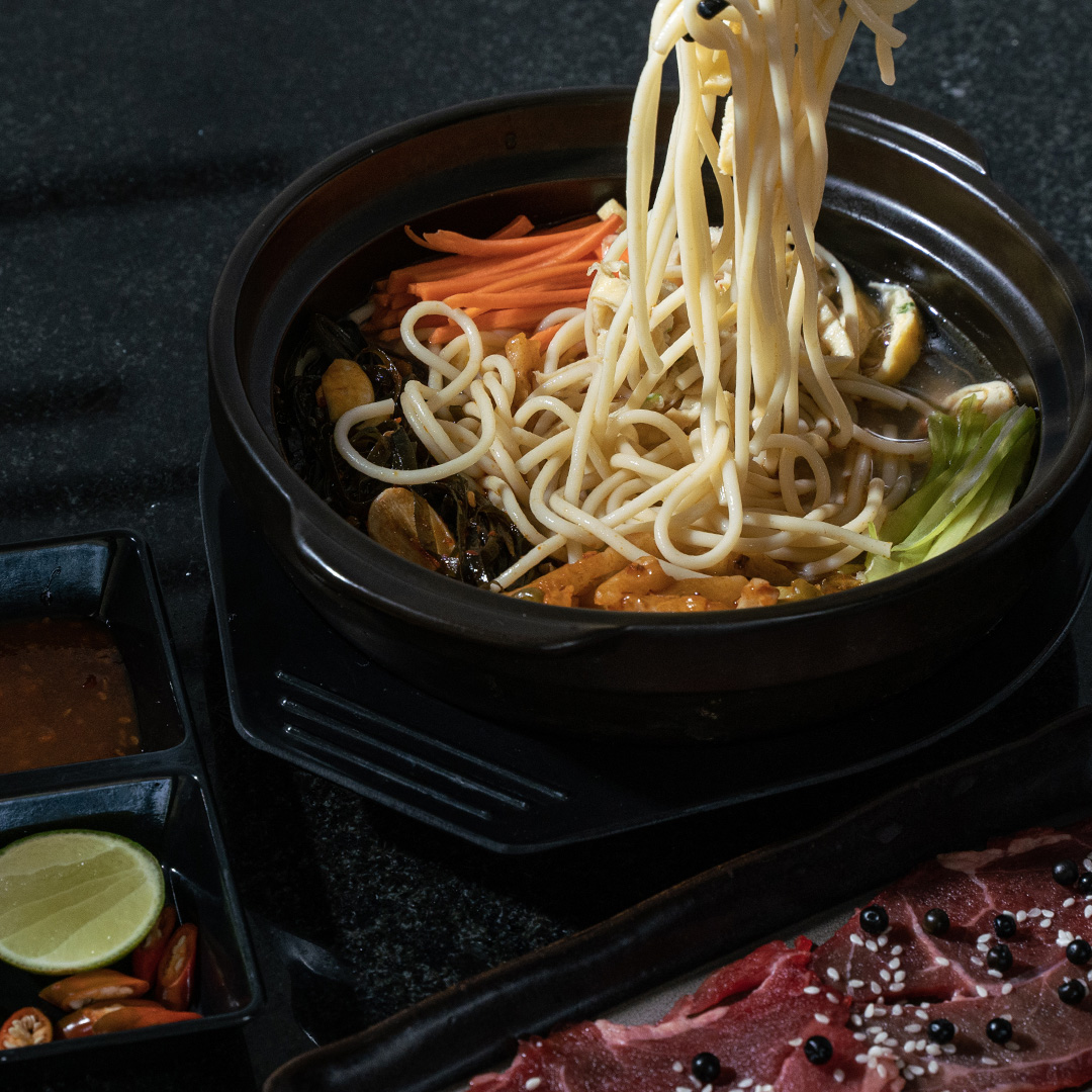 Hot Bowl noodle soup