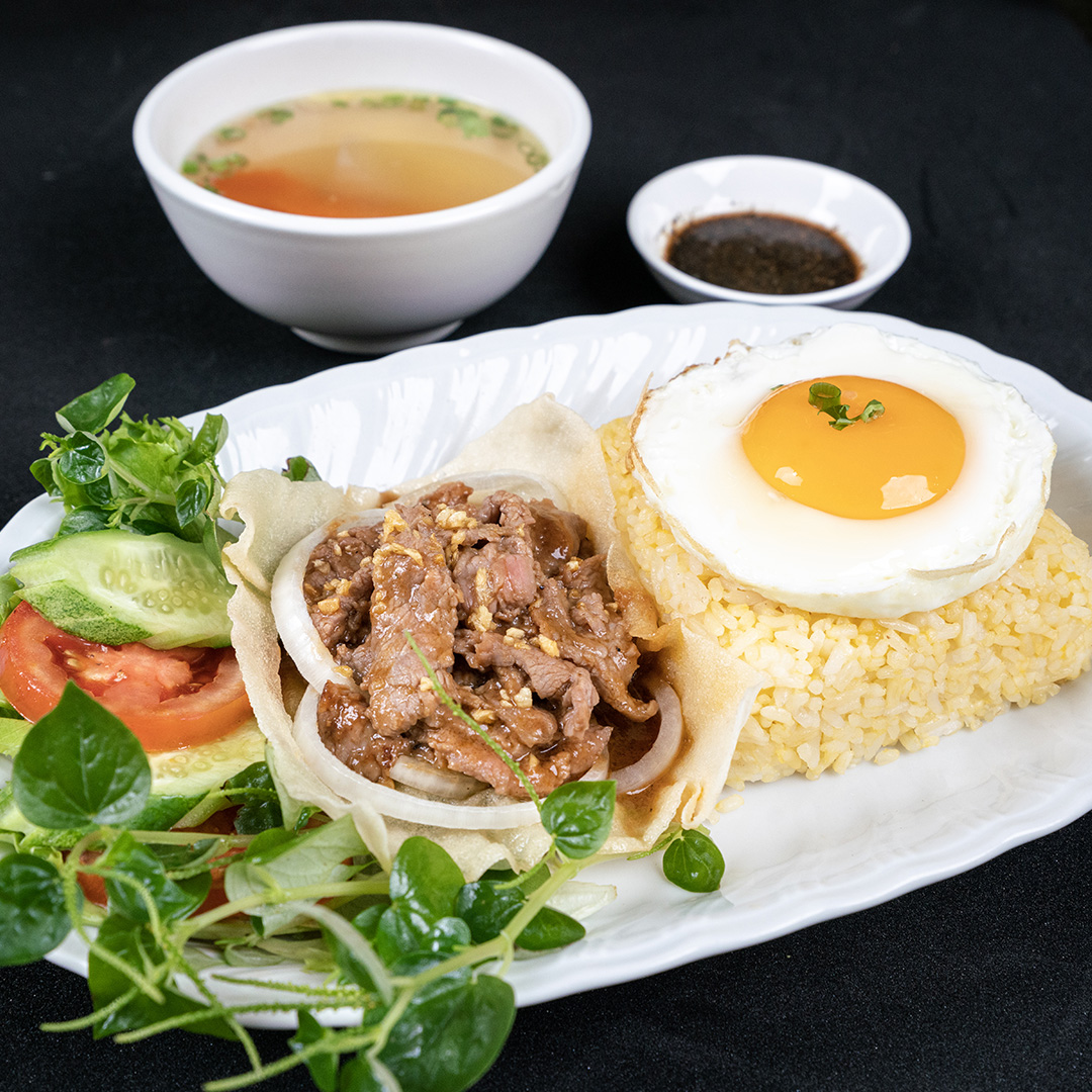 Beef Lok Lak with fried rice